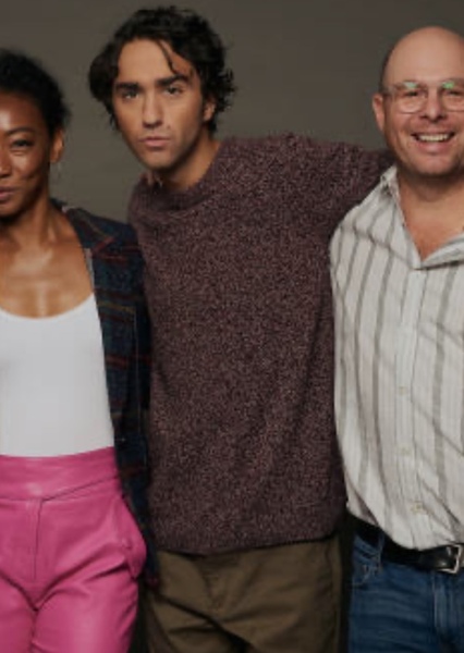 Alex Wolff photo