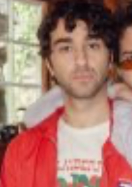 Alex Wolff photo