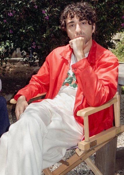Alex Wolff photo