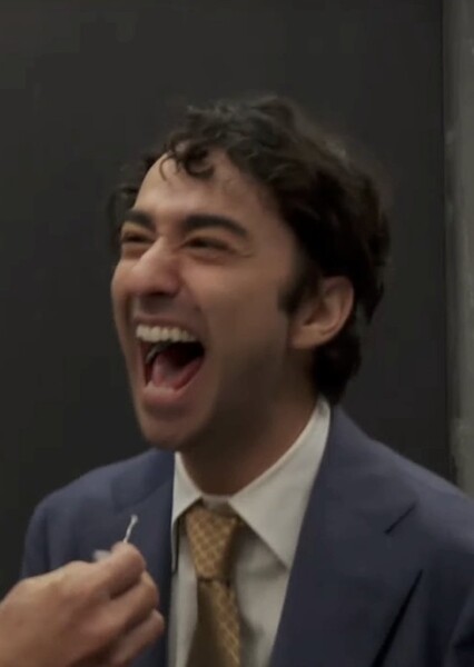Alex Wolff photo