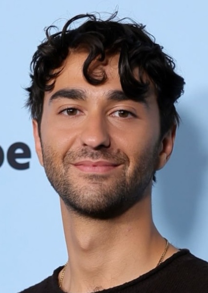 Alex Wolff photo