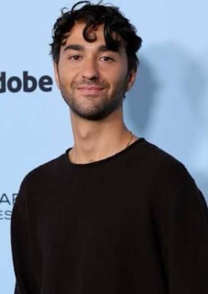 Alex Wolff photo