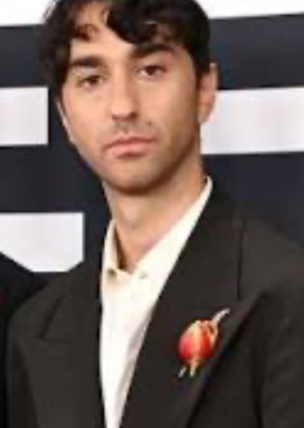 Alex Wolff photo