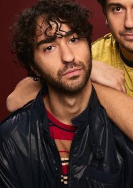 Alex Wolff photo