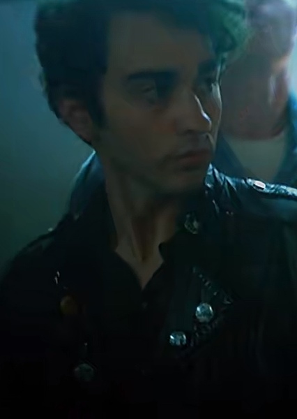 Alex Wolff photo