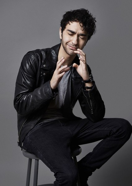 Alex Wolff photo