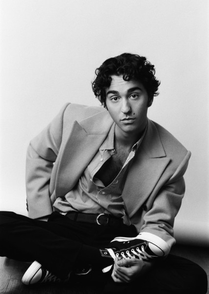 Alex Wolff photo