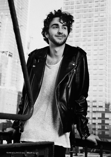 Alex Wolff photo