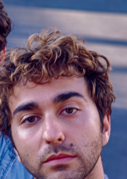 Alex Wolff photo