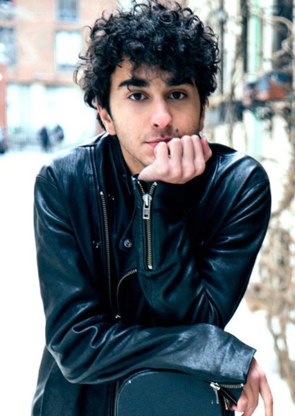 Alex Wolff photo