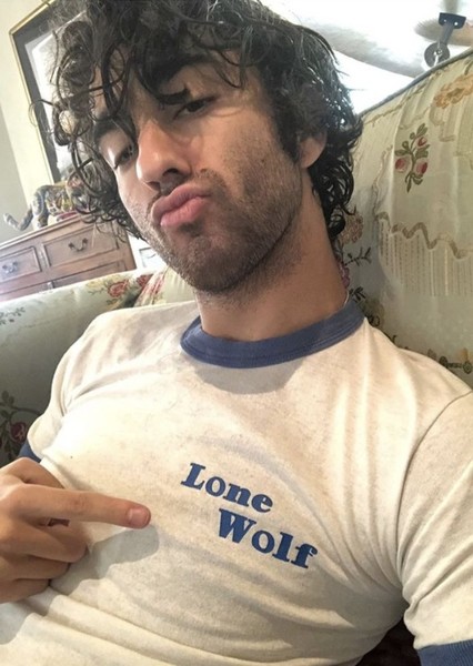 Alex Wolff photo
