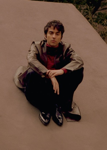 Alex Wolff photo