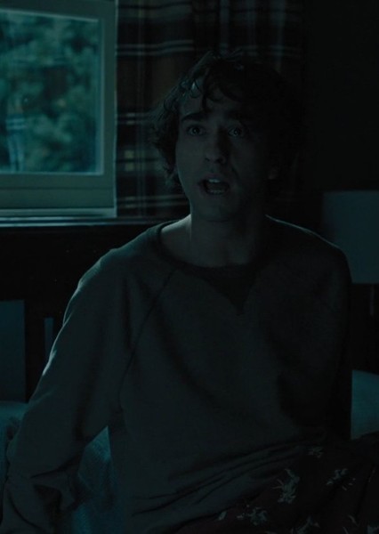 Alex Wolff photo
