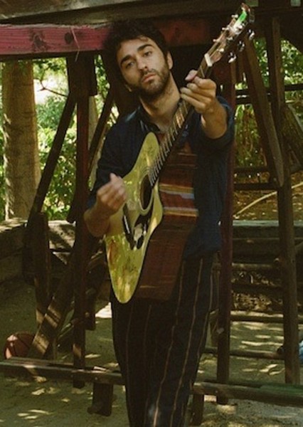 Alex Wolff photo