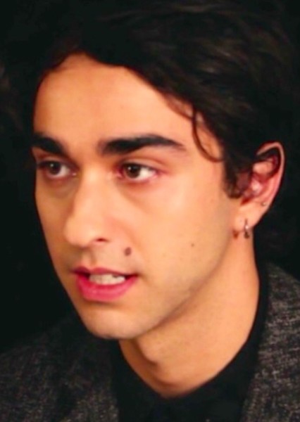 Alex Wolff photo
