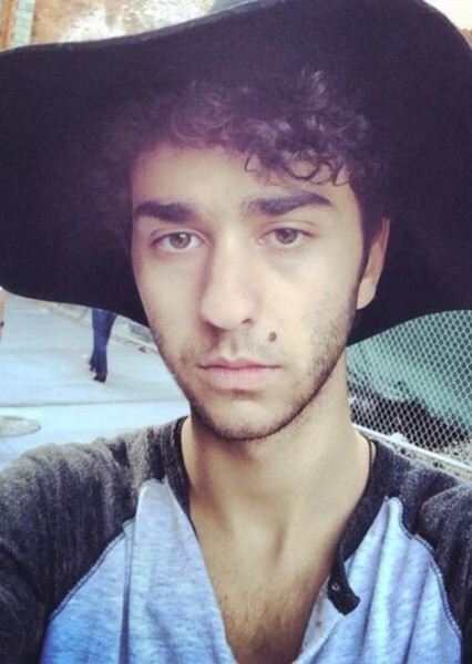 Alex Wolff photo