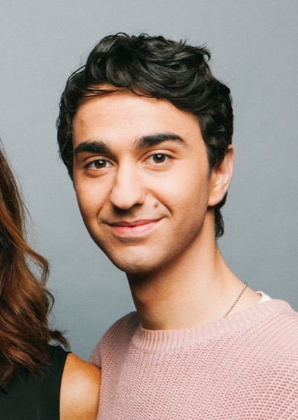 Alex Wolff photo