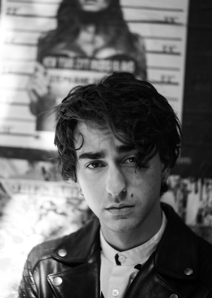 Alex Wolff photo