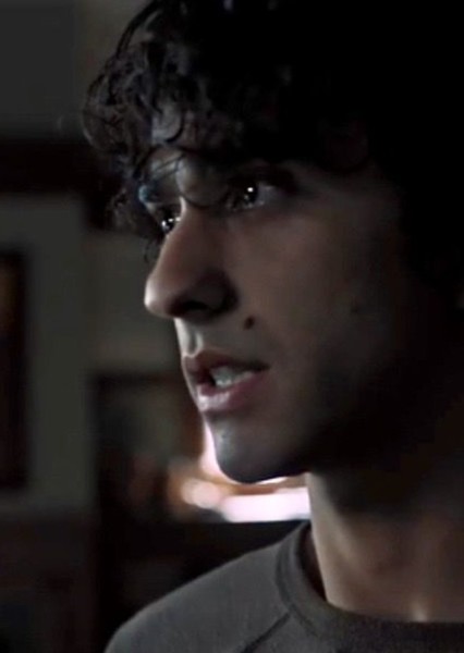 Alex Wolff photo