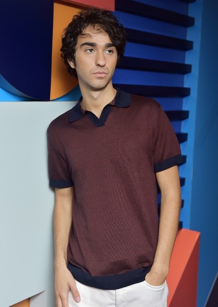 Alex Wolff photo