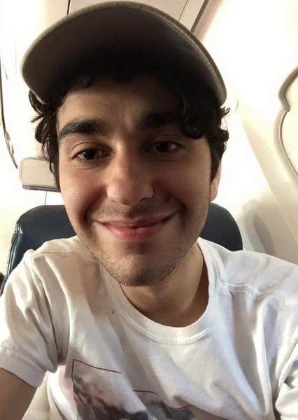 Alex Wolff photo