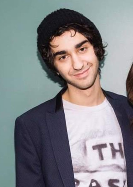 Alex Wolff photo