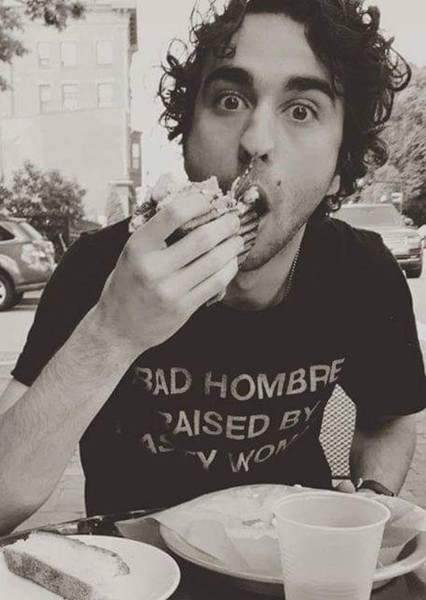 Alex Wolff photo