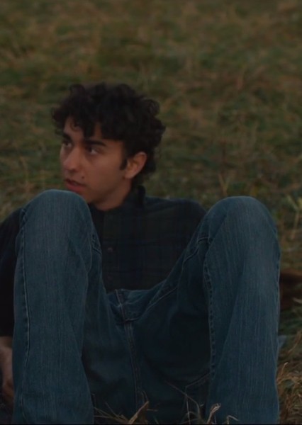 Alex Wolff photo