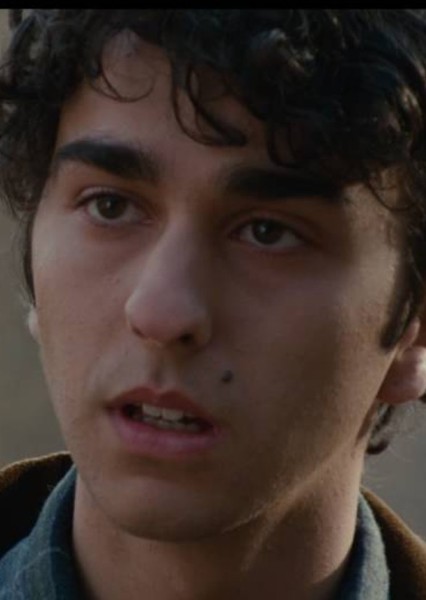 Alex Wolff photo