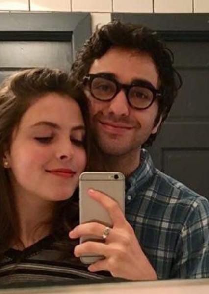 Alex Wolff photo