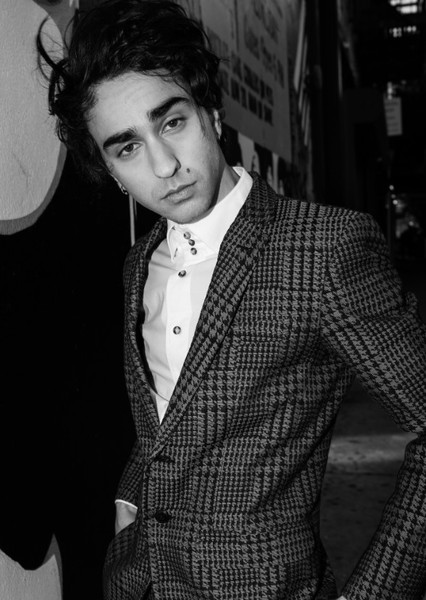 Alex Wolff photo