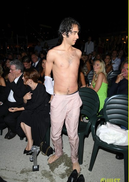 Alex Wolff photo