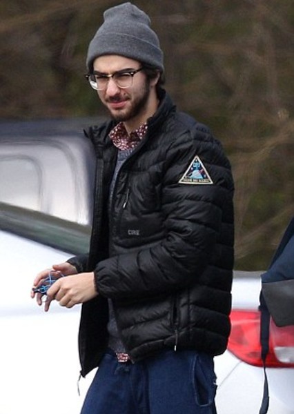 Alex Wolff photo