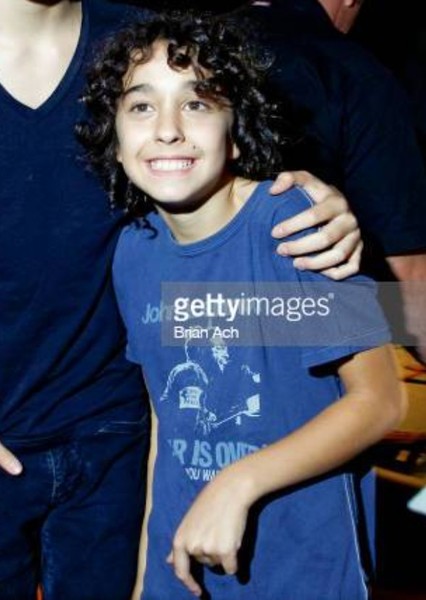 Alex Wolff photo