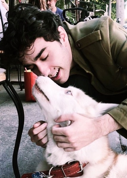 Alex Wolff photo