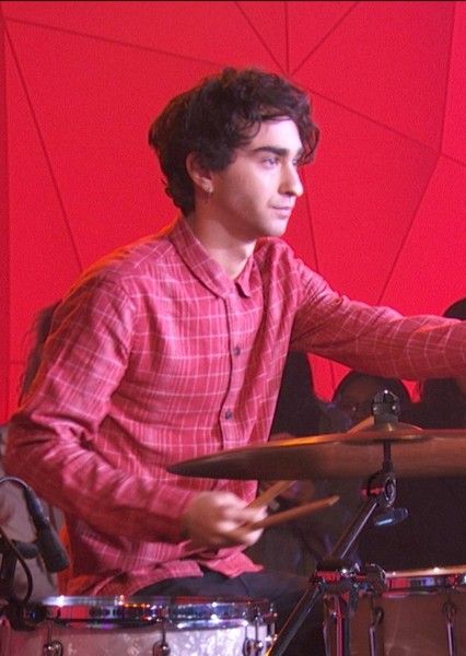 Alex Wolff photo
