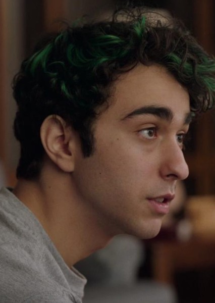 Alex Wolff photo