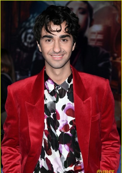 Alex Wolff photo