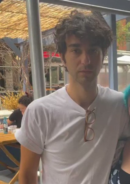 Alex Wolff photo
