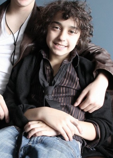 Alex Wolff photo