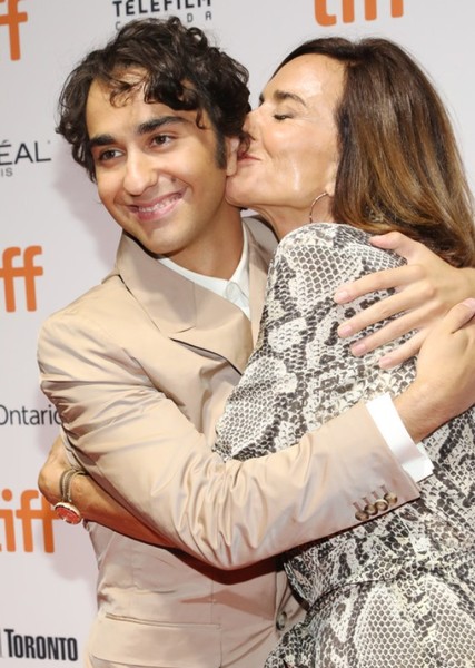 Alex Wolff photo