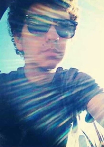 Alex Wolff photo