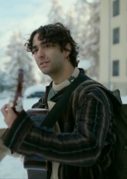 Alex Wolff photo