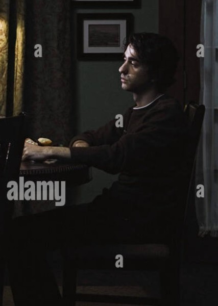 Alex Wolff photo