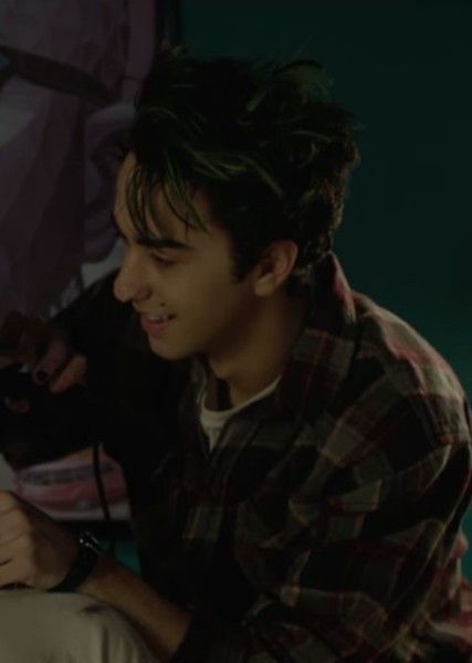 Alex Wolff photo