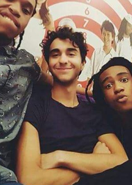 Alex Wolff photo
