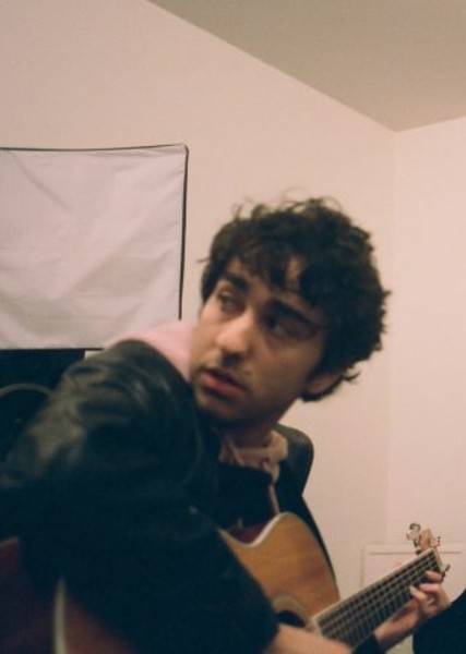 Alex Wolff photo