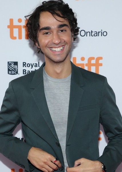 Alex Wolff photo
