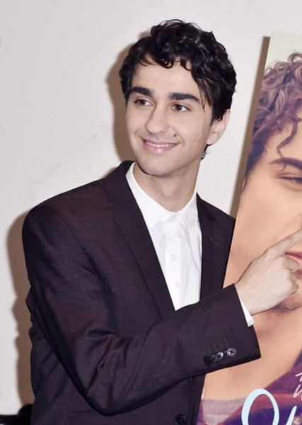 Alex Wolff photo