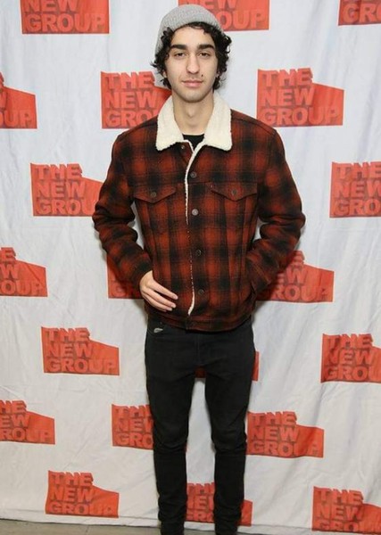 Alex Wolff photo